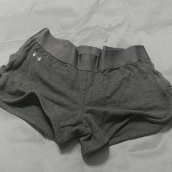 EUC Grey Under Armour Shortie Shorts - Picture 1 of 10